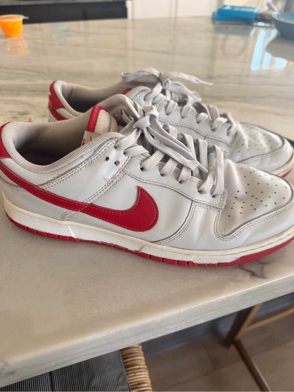 Nike dunks size 10